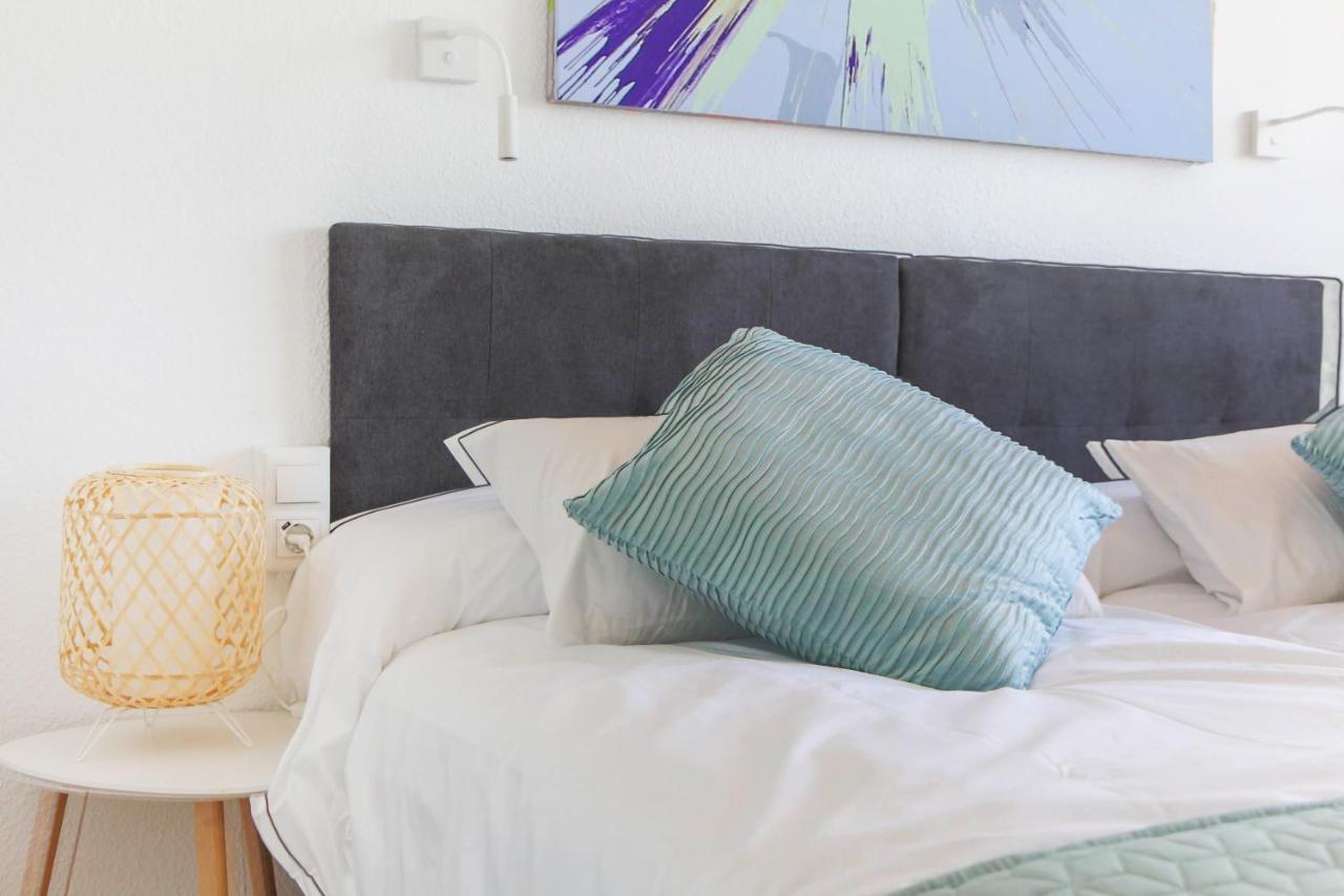Oleholidays Romana Playa 335 Vistas Al Mar Марбеля Екстериор снимка